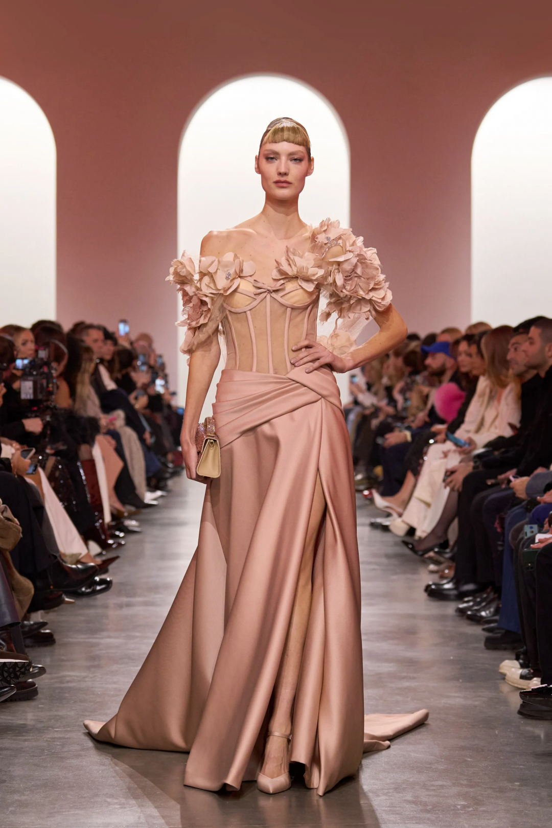 Elie Saab 2025 İlkbahar/Yaz Haute Couture