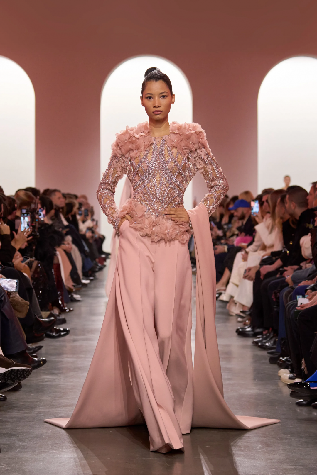 Elie Saab 2025 İlkbahar/Yaz Haute Couture