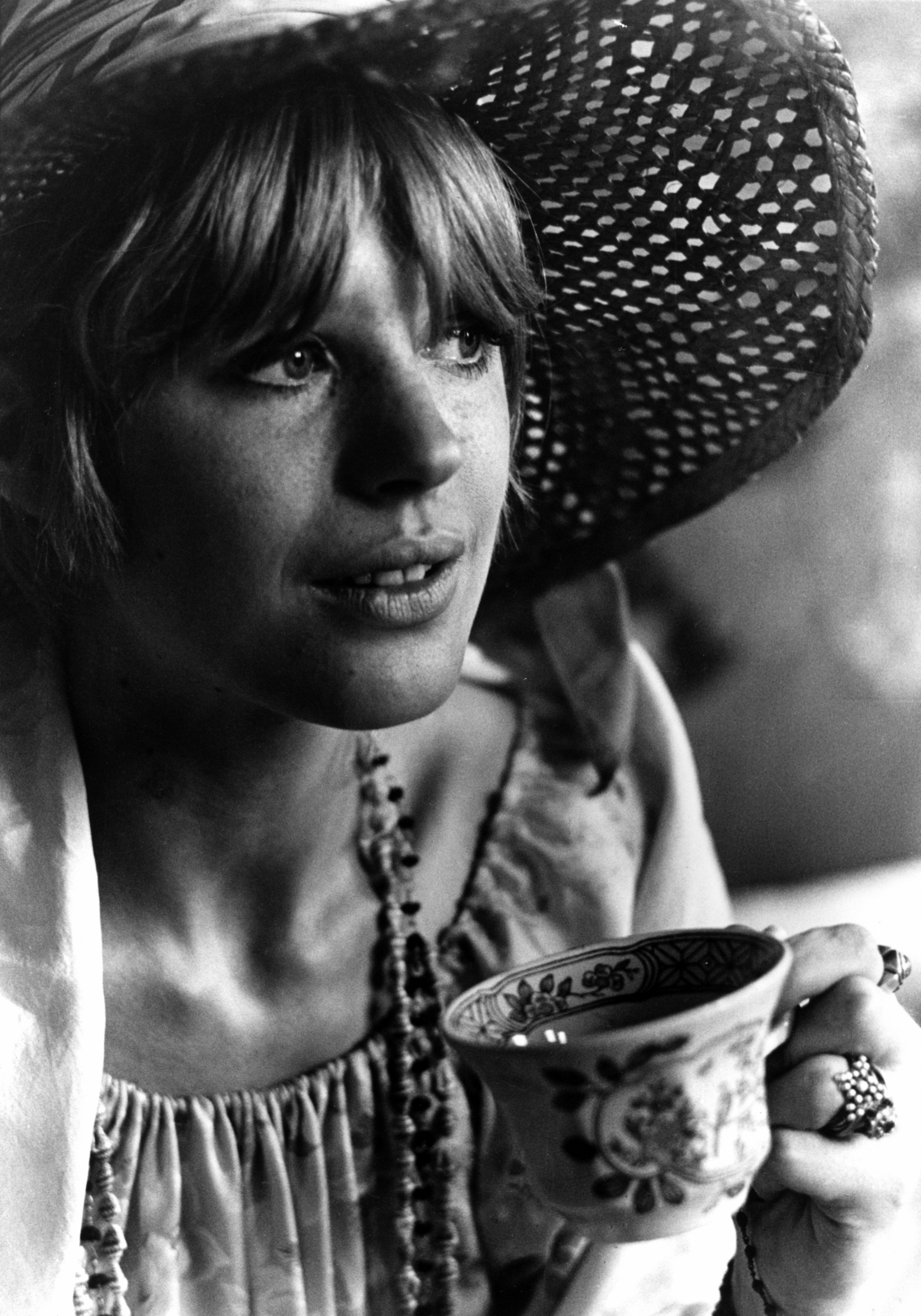 Marianne Faithfull: “Swinging London” İkonuna 10 Vintage Fotoğrafla Veda