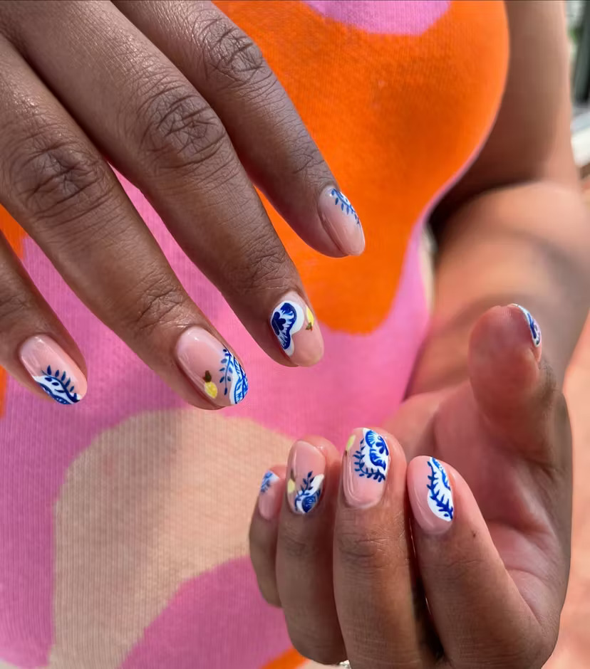Italian Summer Nails: Amalfi Sahillerinden İlham Alan Tırnak Sanatı