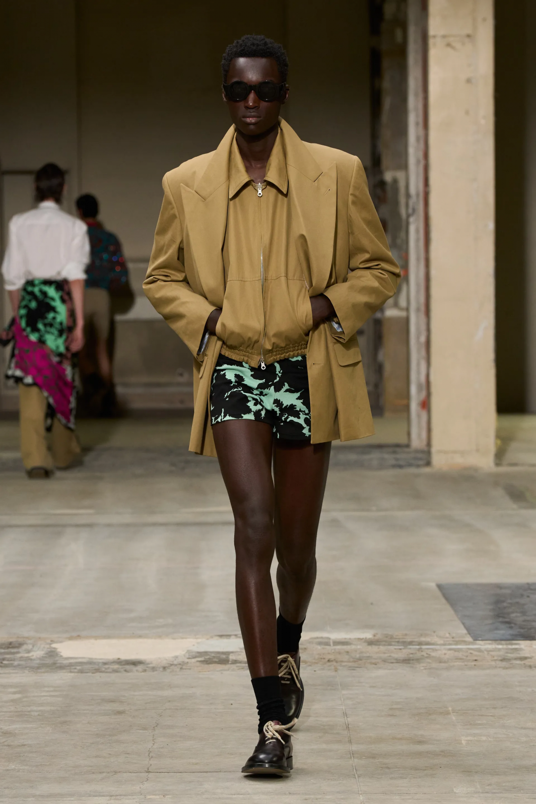 Dries Van Noten 2026 İlkbahar/Yaz Erkek