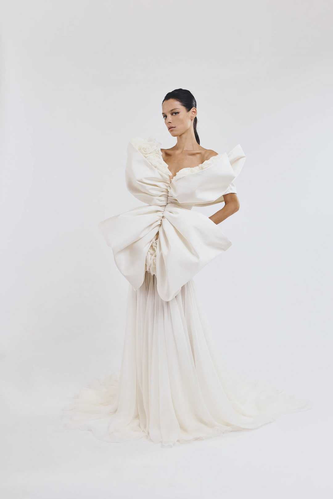 Giambattista Valli 2025-26 Sonbahar/Kış Haute Couture