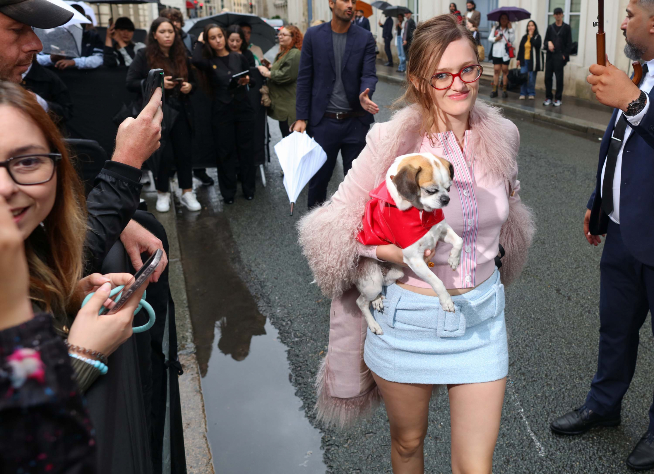 Sokak Stili: 2025-26 Sonbahar/Kış Paris Haute Couture Moda Haftası