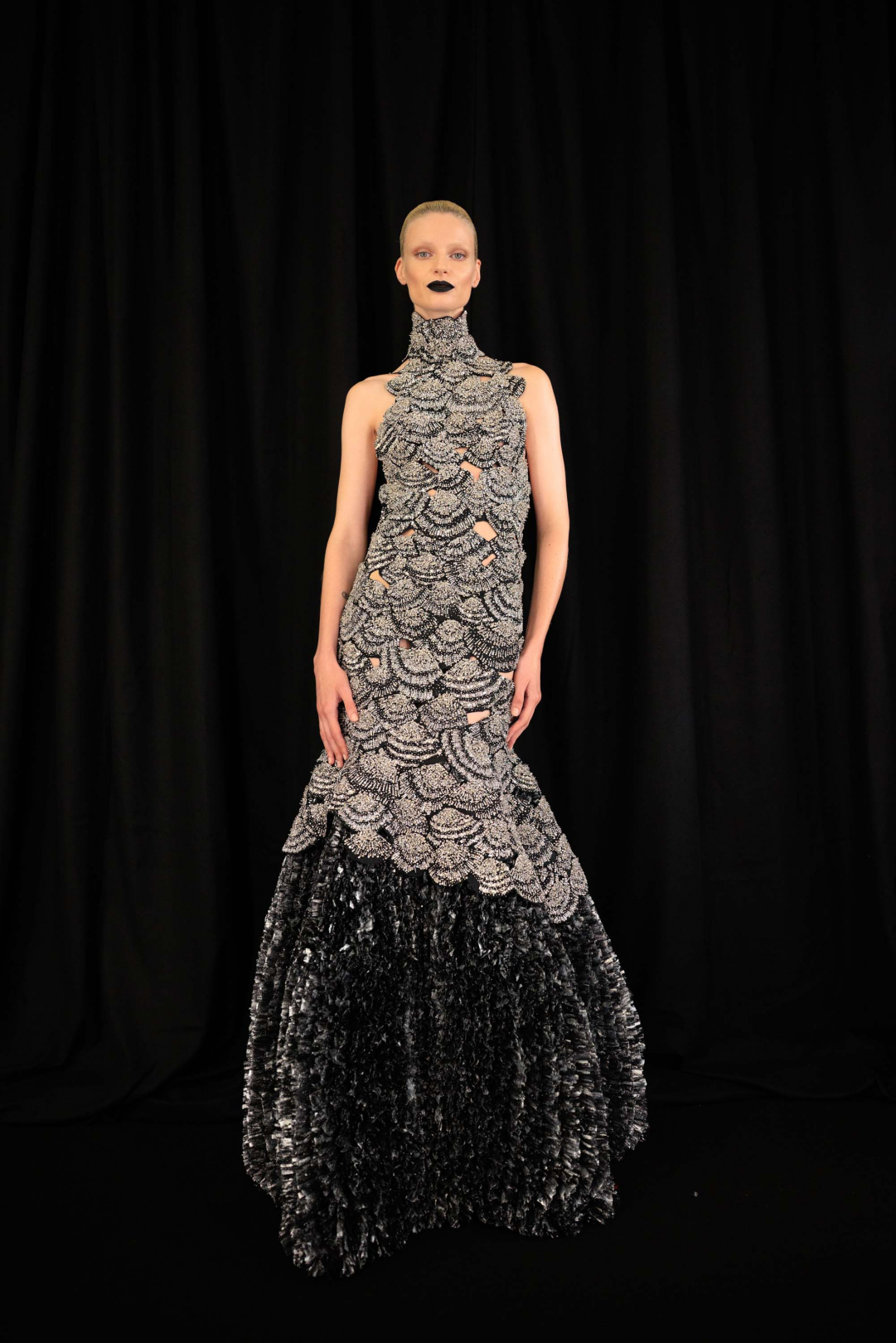Backstage: 2025-26 Sonbahar/Kış Paris Haute Couture Moda Haftası