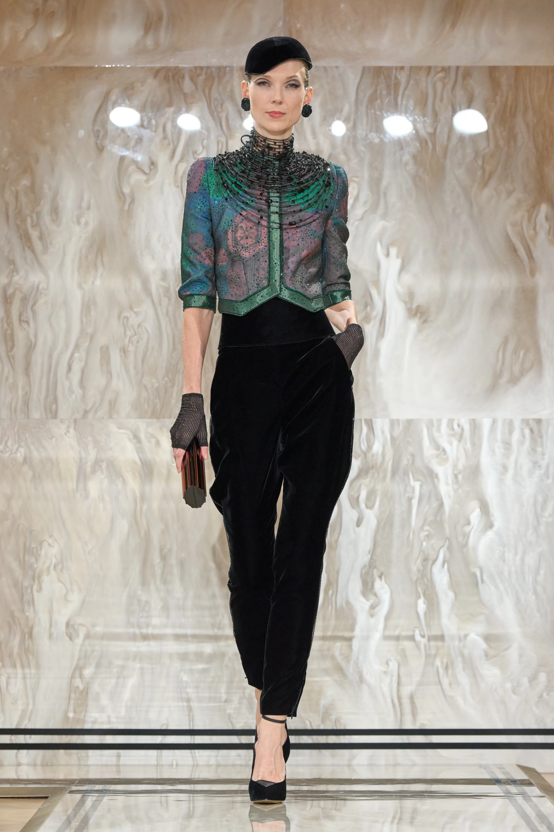 Armani Privé 2025-26 Sonbahar/Kış Haute Couture