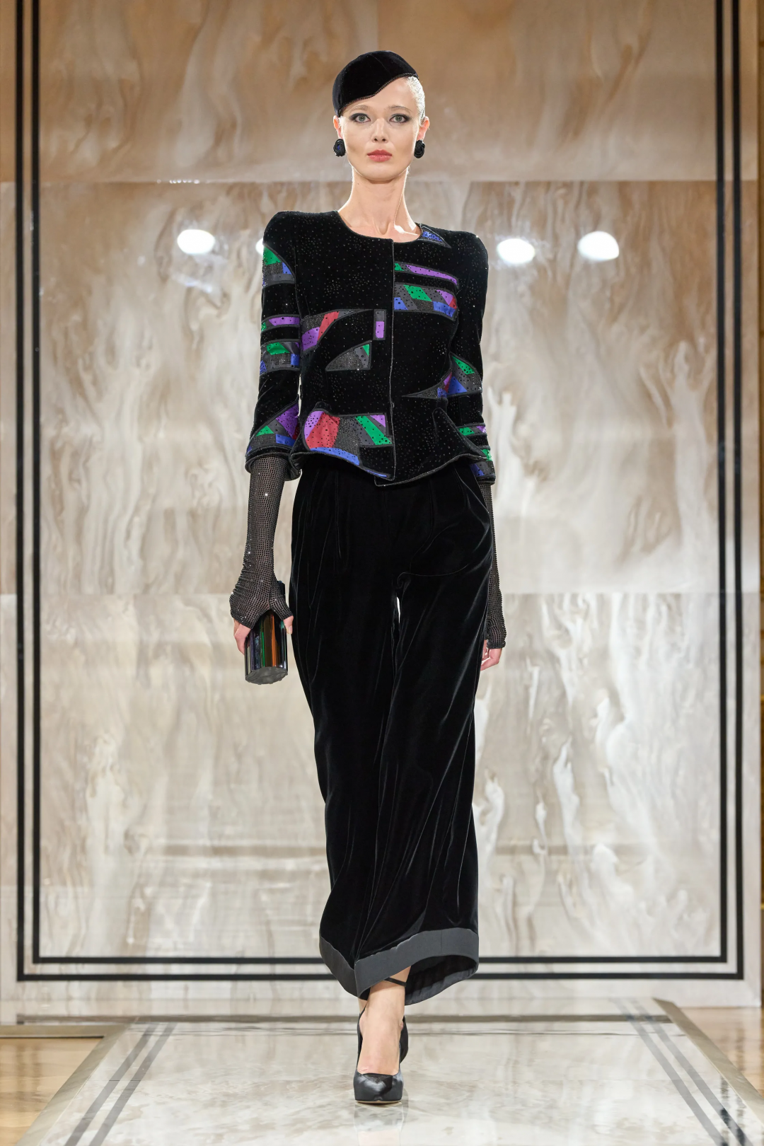 Armani Privé 2025-26 Sonbahar/Kış Haute Couture