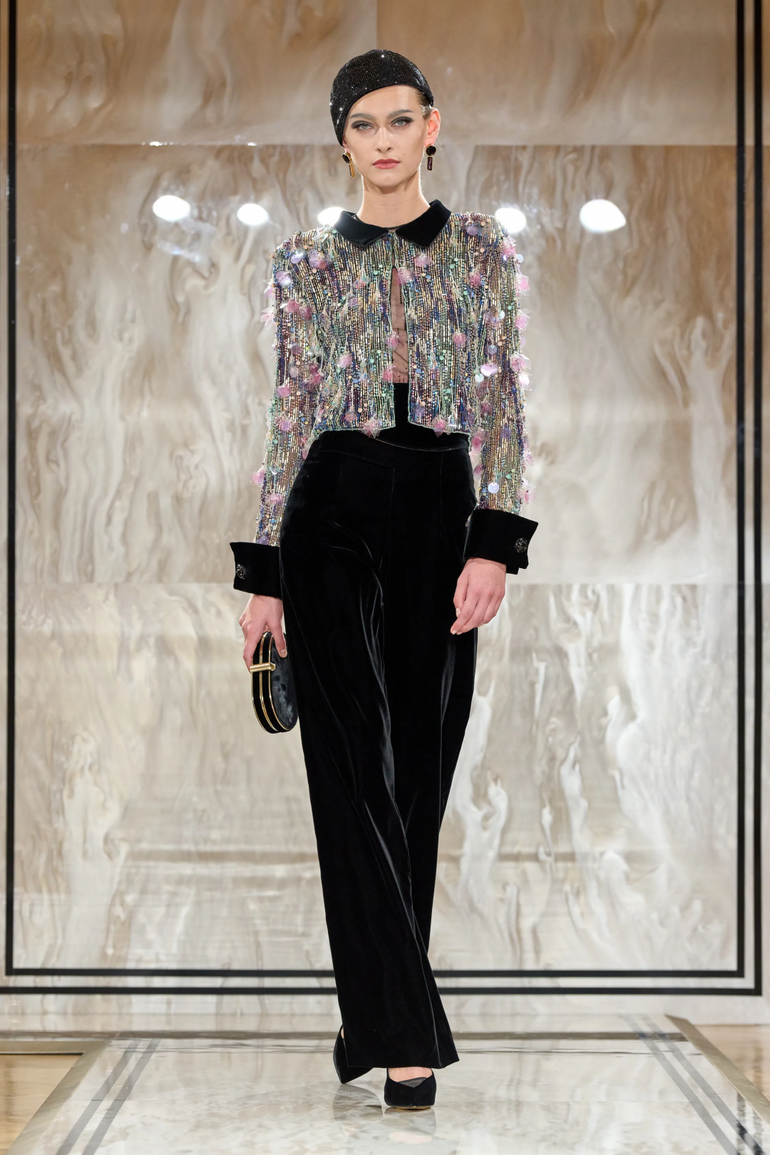 Armani Privé 2025-26 Sonbahar/Kış Haute Couture