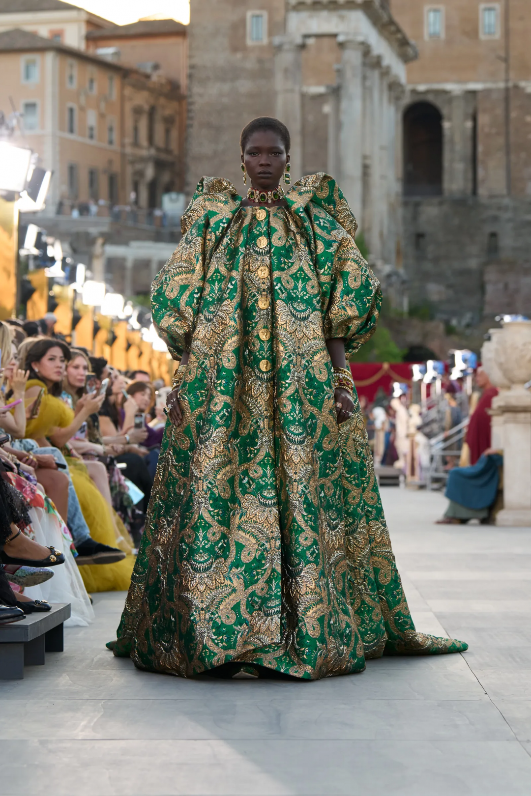 Dolce & Gabbana 2025 Alta Moda