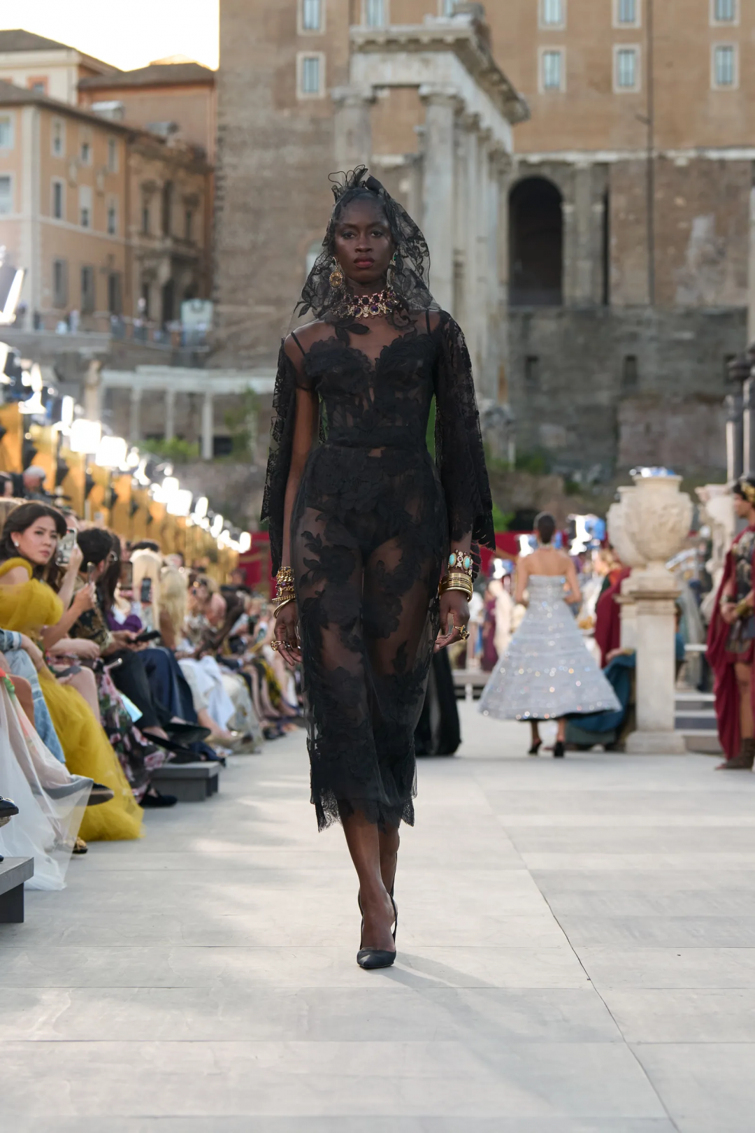 Dolce & Gabbana 2025 Alta Moda