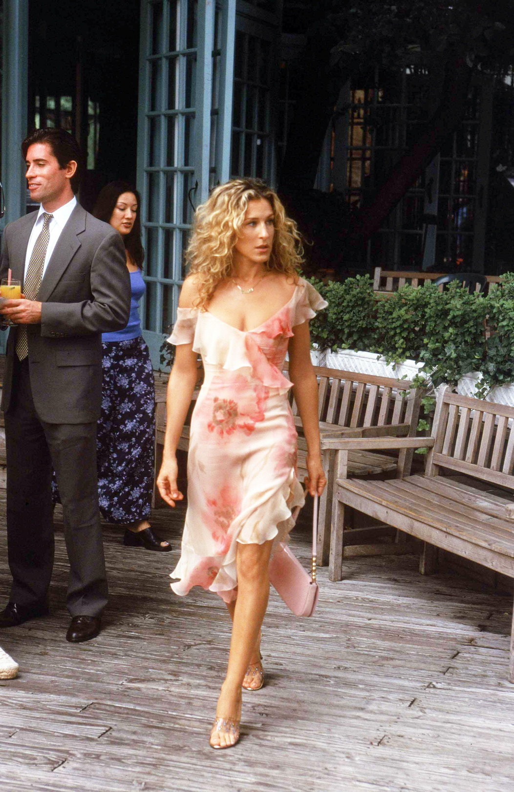 Carrie Bradshaw Stili: En İyi Sex and The City Görünümleri