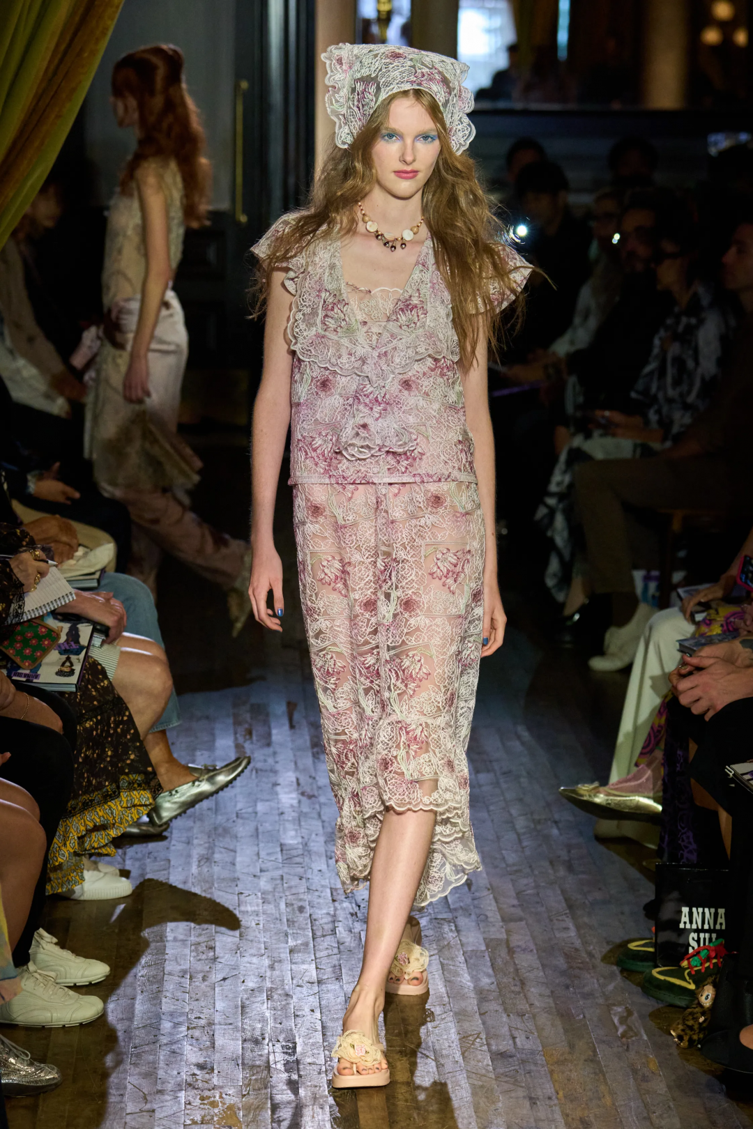 Anna Sui 2026 İlkbahar/Yaz