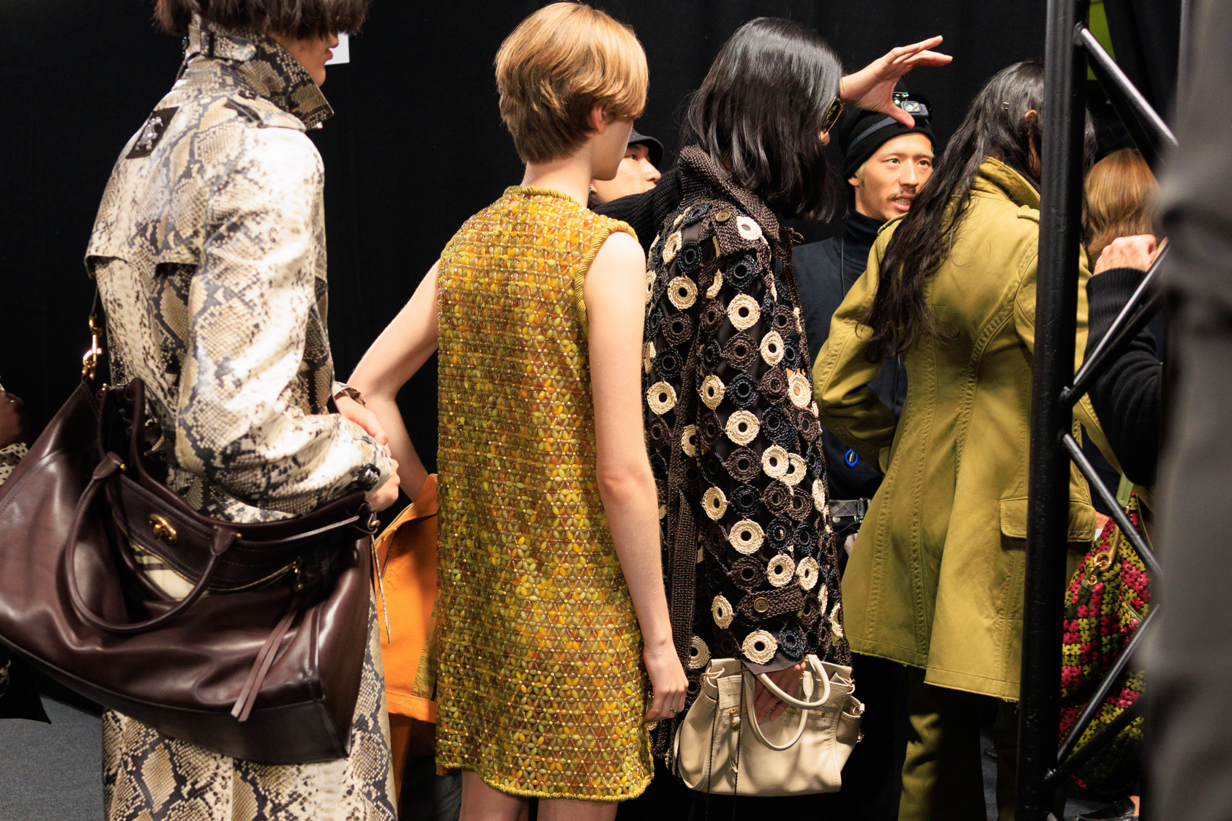 Backstage: 2026 İlkbahar/Yaz Londra Moda Haftası