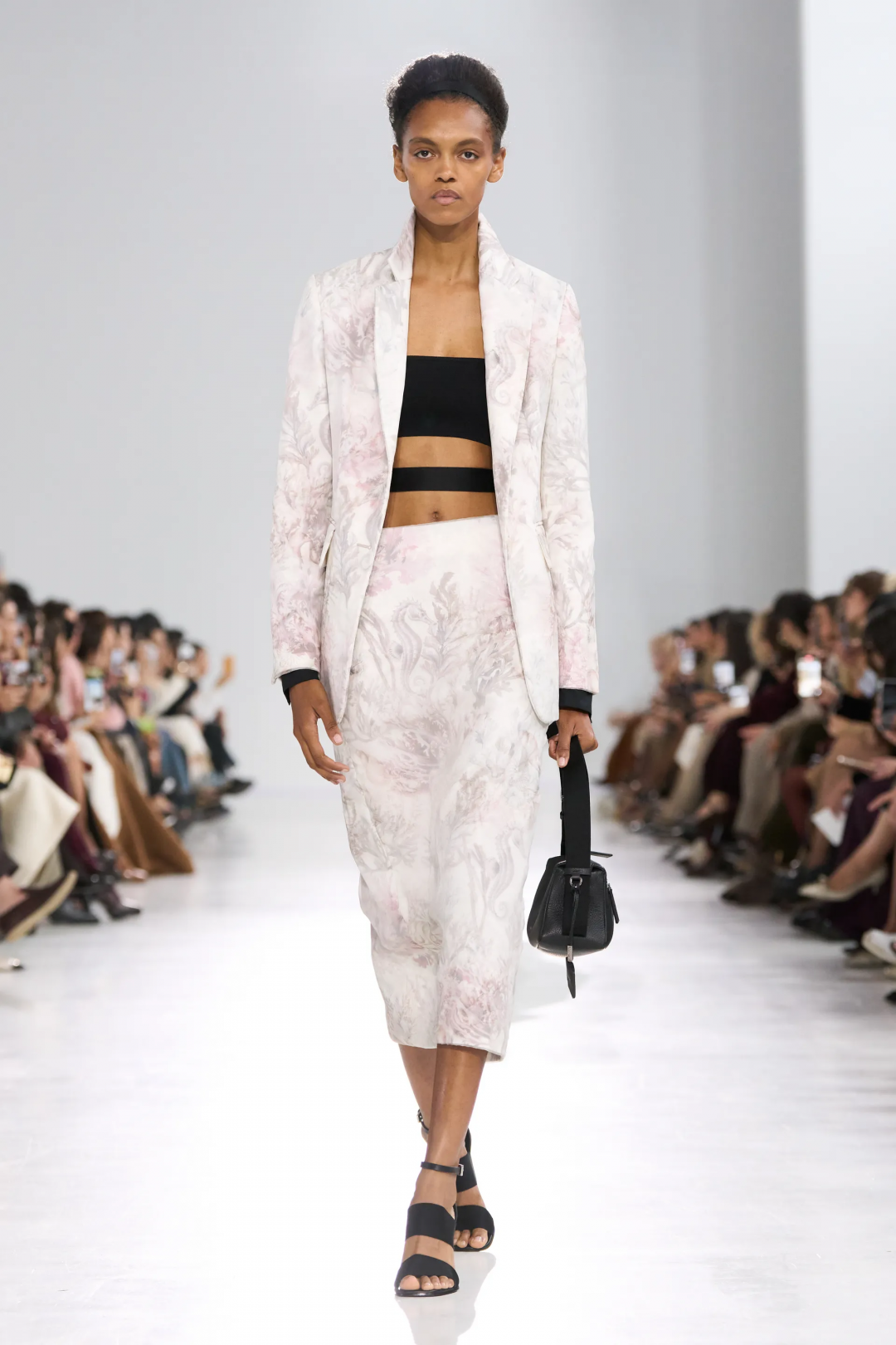 Max Mara 2026 İlkbahar/Yaz