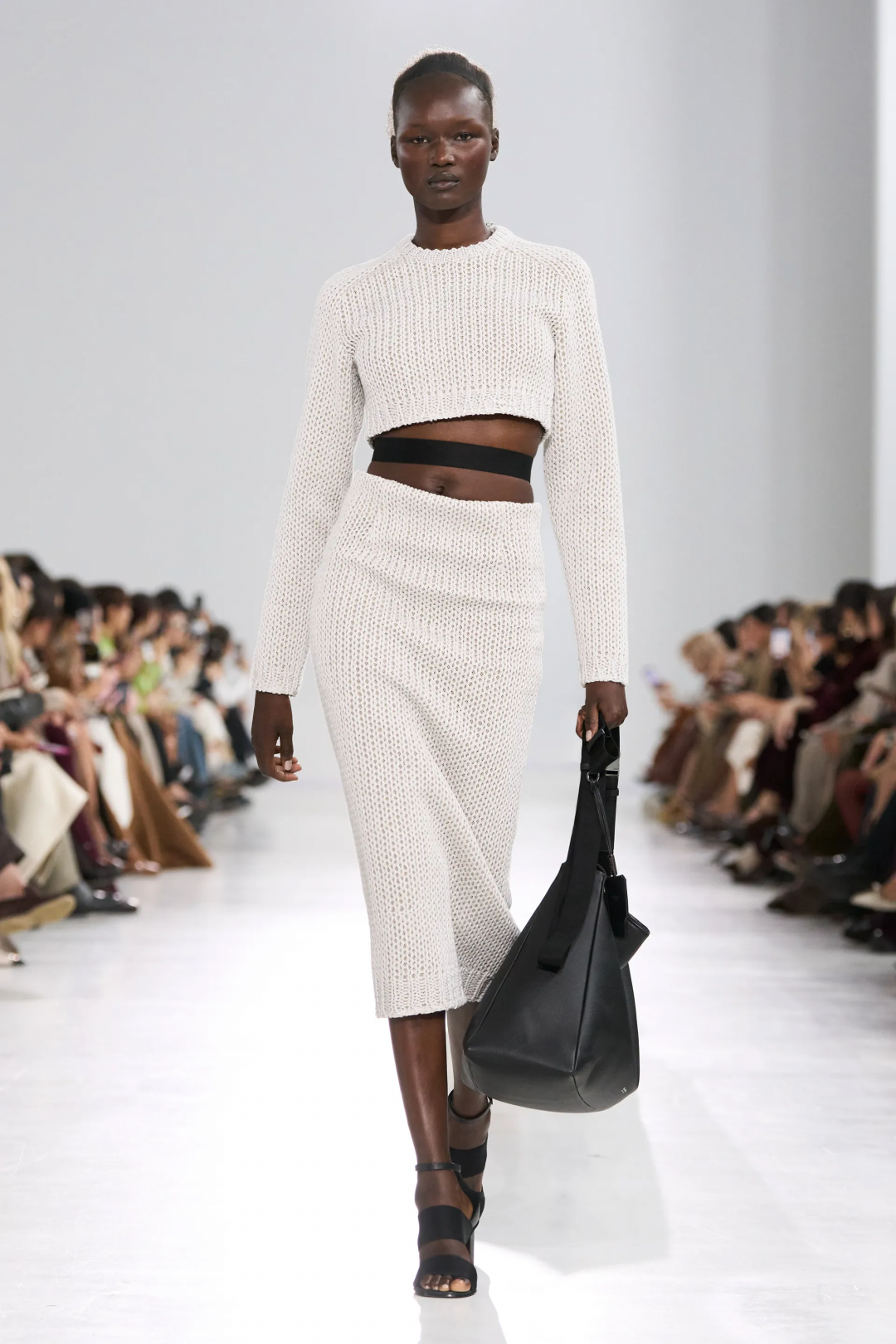 Max Mara 2026 İlkbahar/Yaz