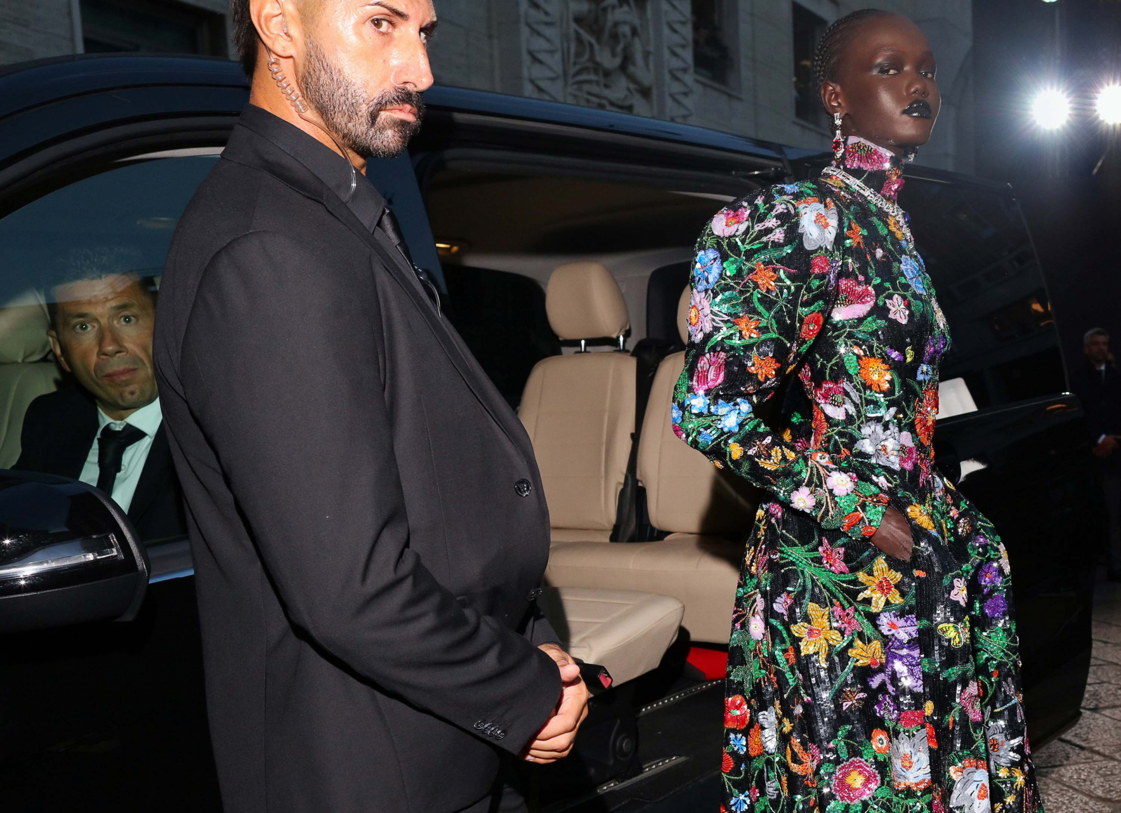 Sokak Stili: 2026 İlkbahar/Yaz Milano Moda Haftası