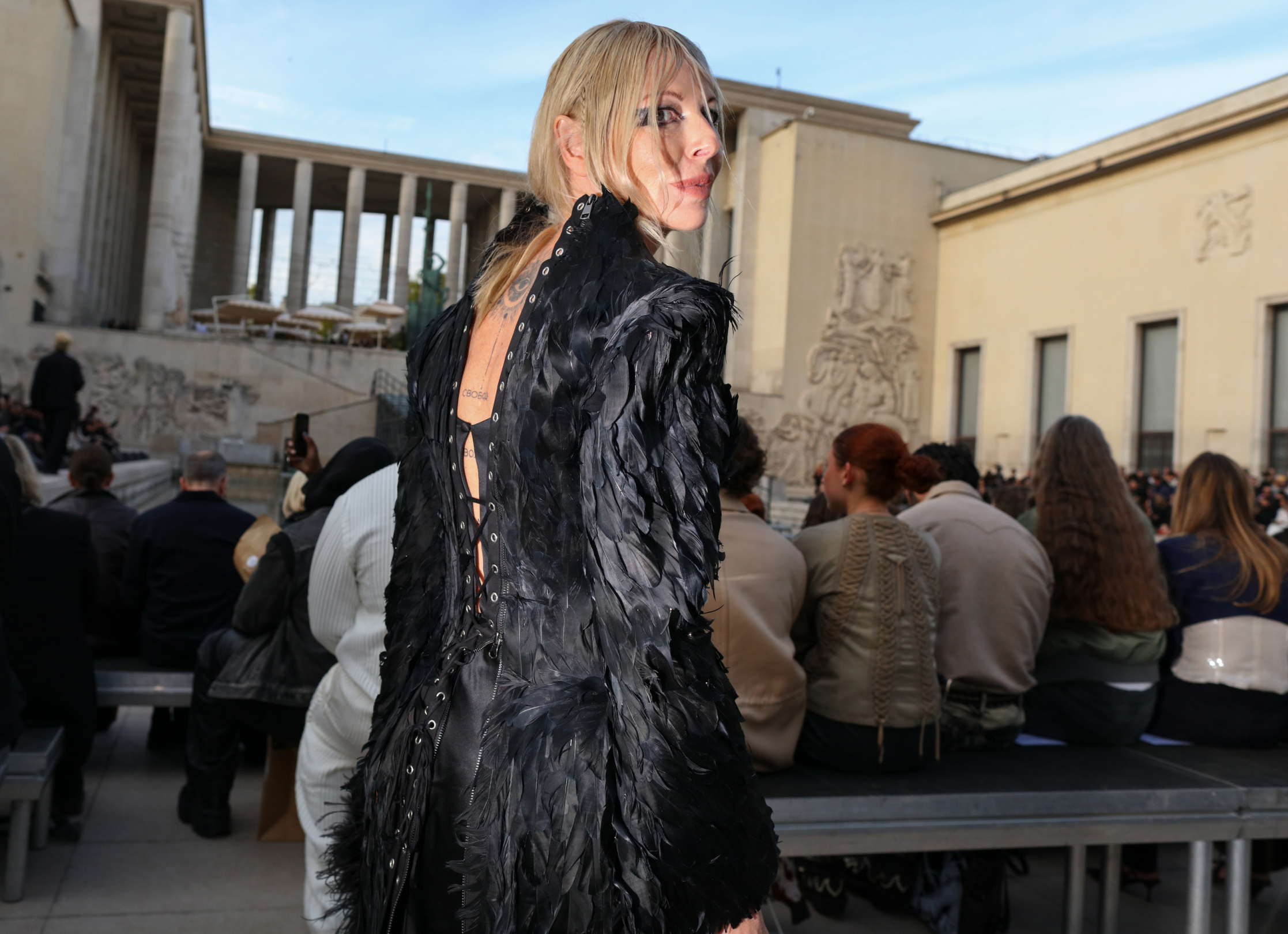 Sokak Stili: 2026 İlkbahar/Yaz Paris Moda Haftası