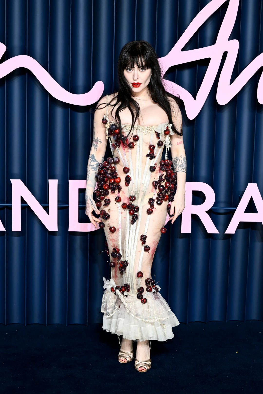 Fashion Awards 2025 Kırmızı Halı Görünümleri