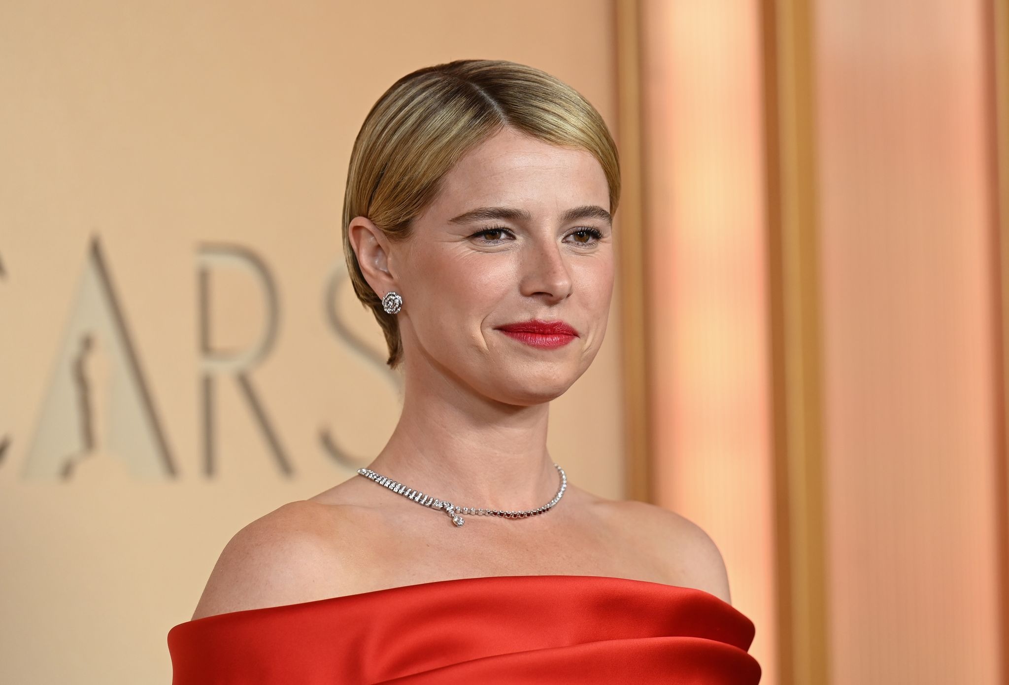 2026 Oscar Ödülleri'nin En İyi Saç ve Makyajları