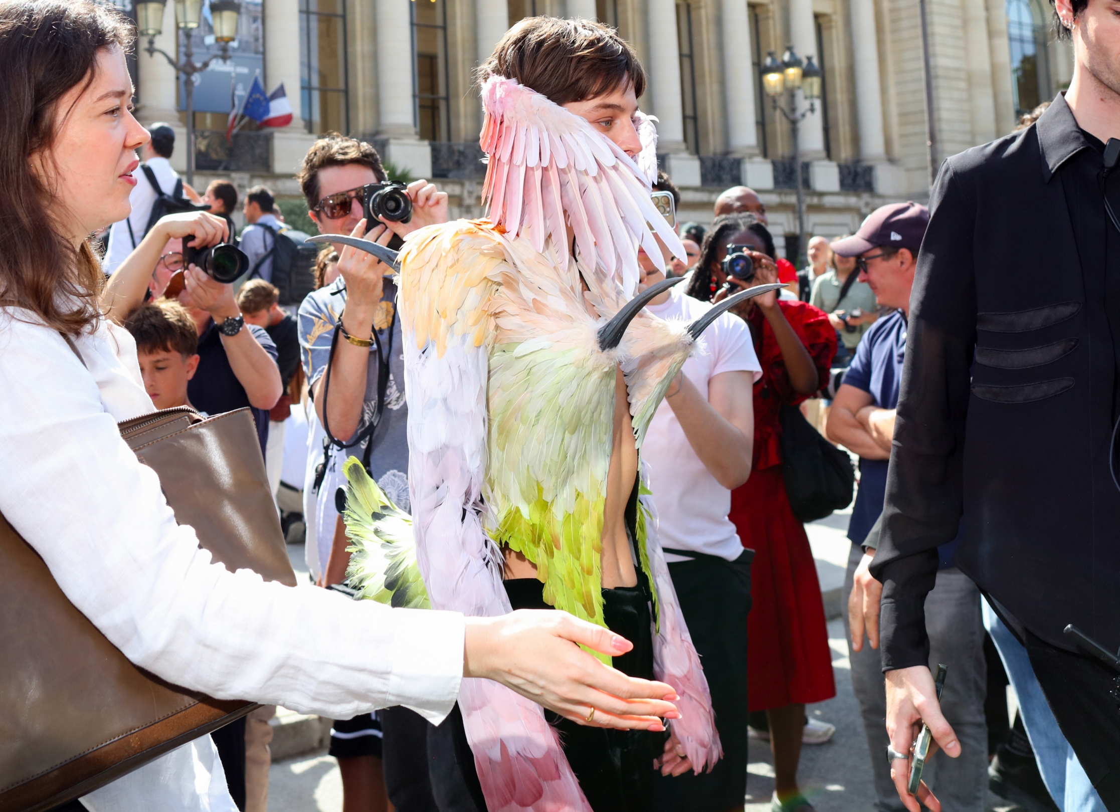 Sokak Stili: 2026-27 Sonbahar/Kış Paris Haute Couture Moda Haftası