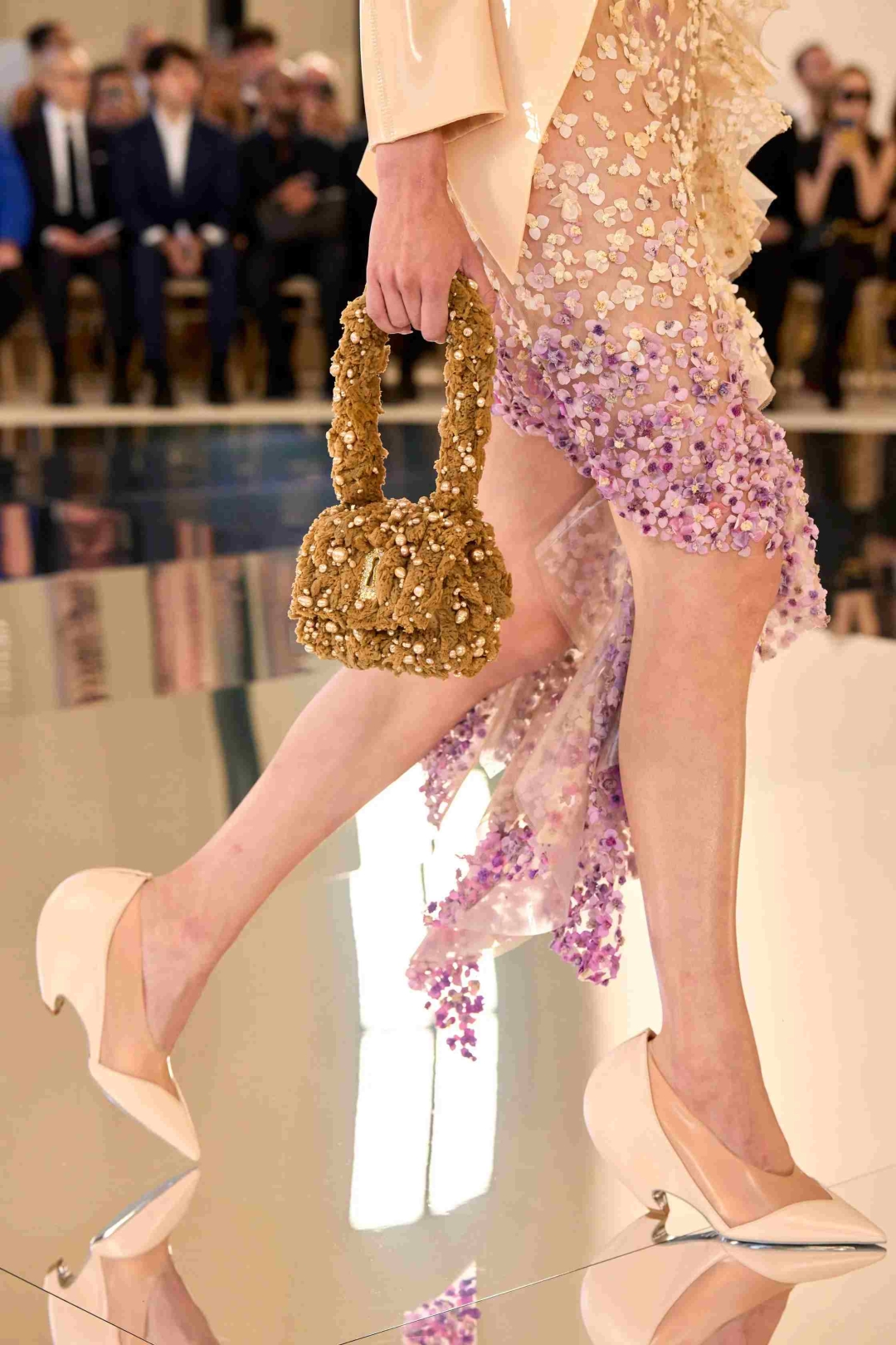 2026-27 Sonbahar/Kış Paris Haute Couture Moda Haftası’nda Ayakkabılar Sanat Eserine Dönüştü