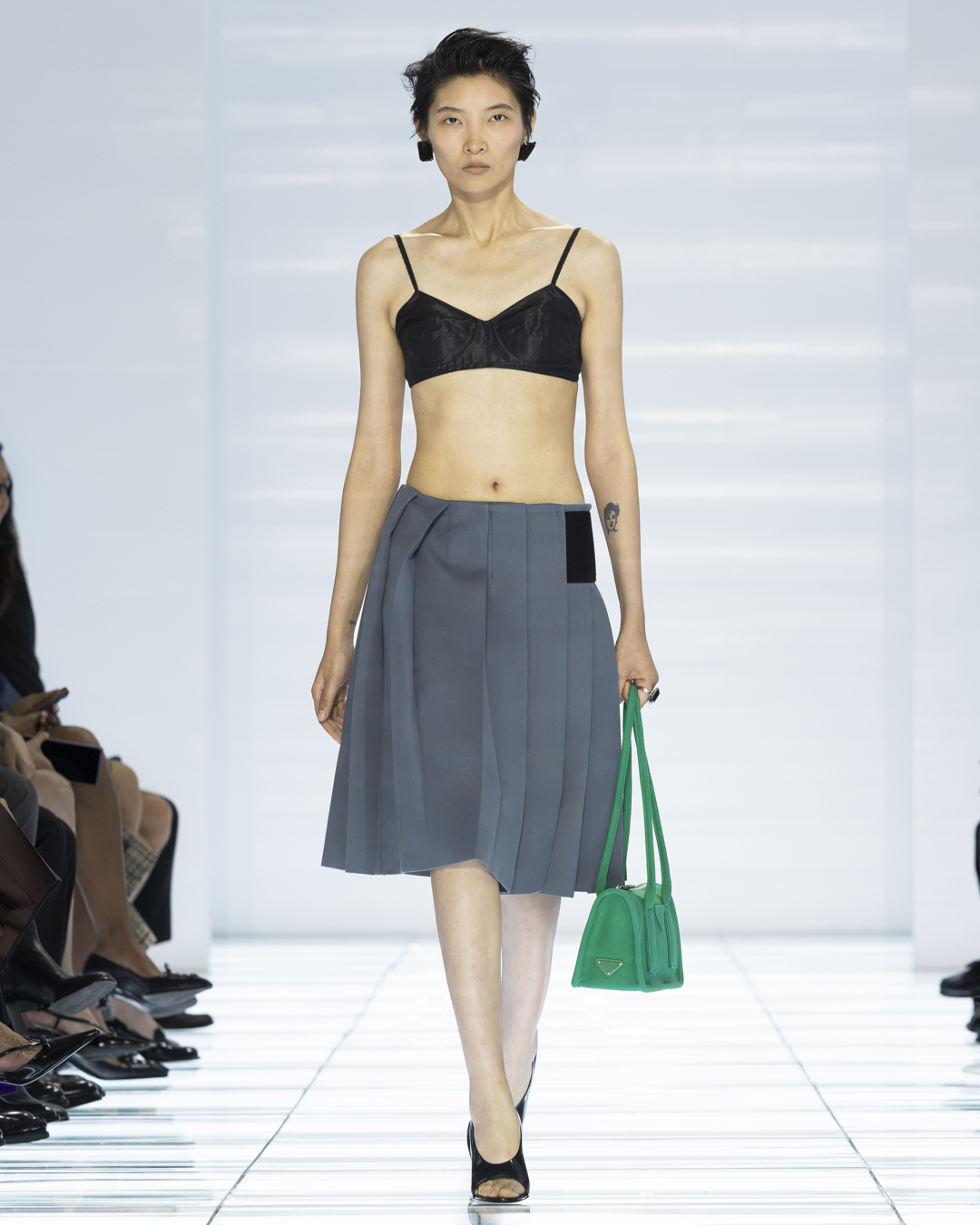 Prada 2027 İlkbahar/Yaz