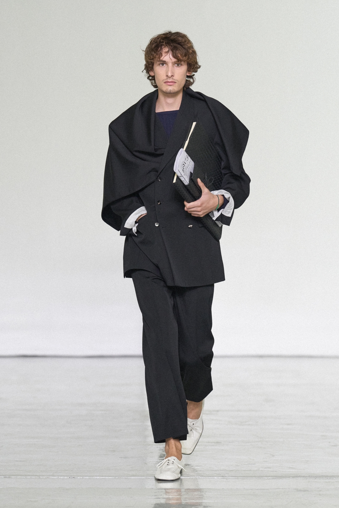 Bottega Veneta 2027 İlkbahar/Yaz