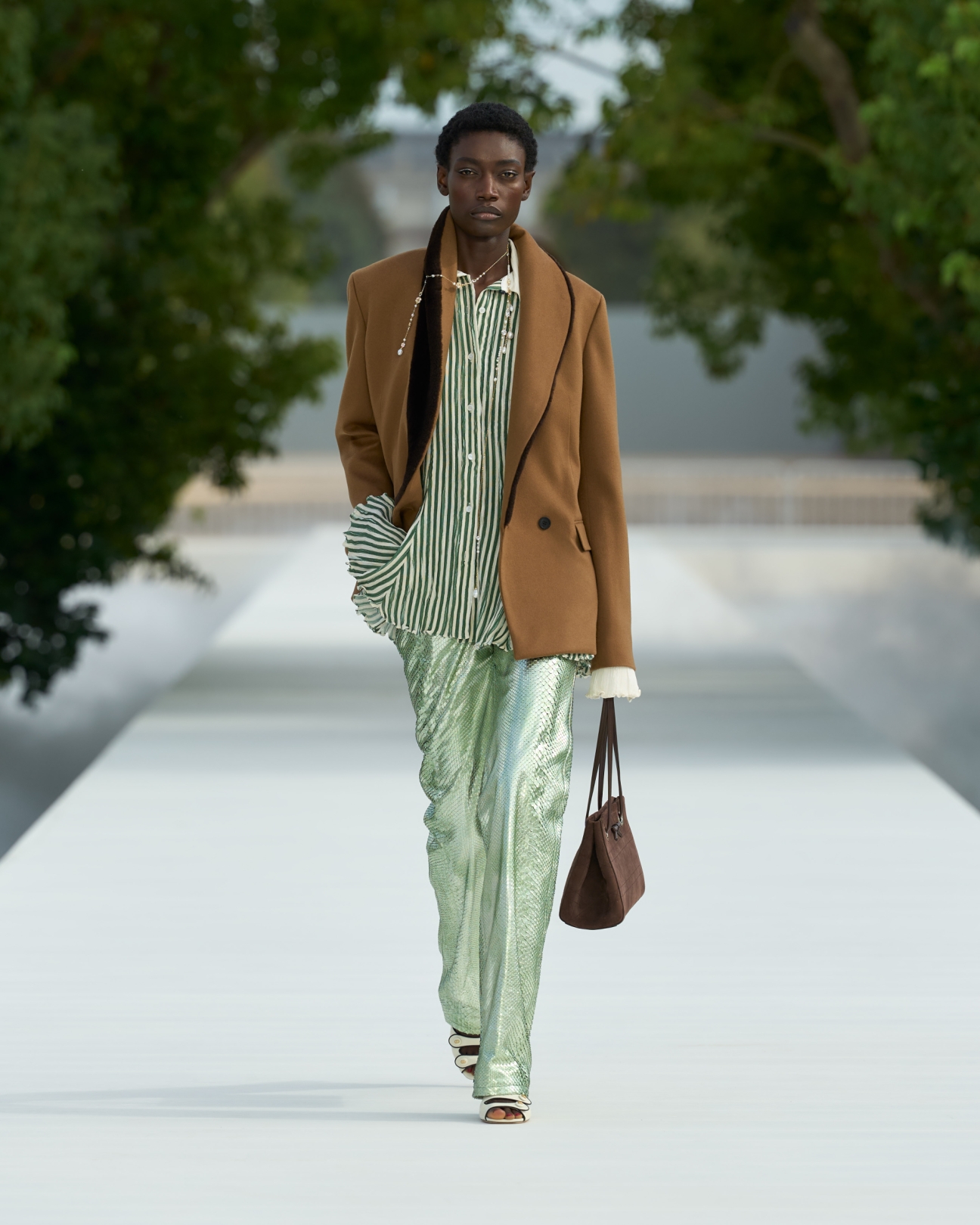 Dior 2027 İlkbahar/Yaz