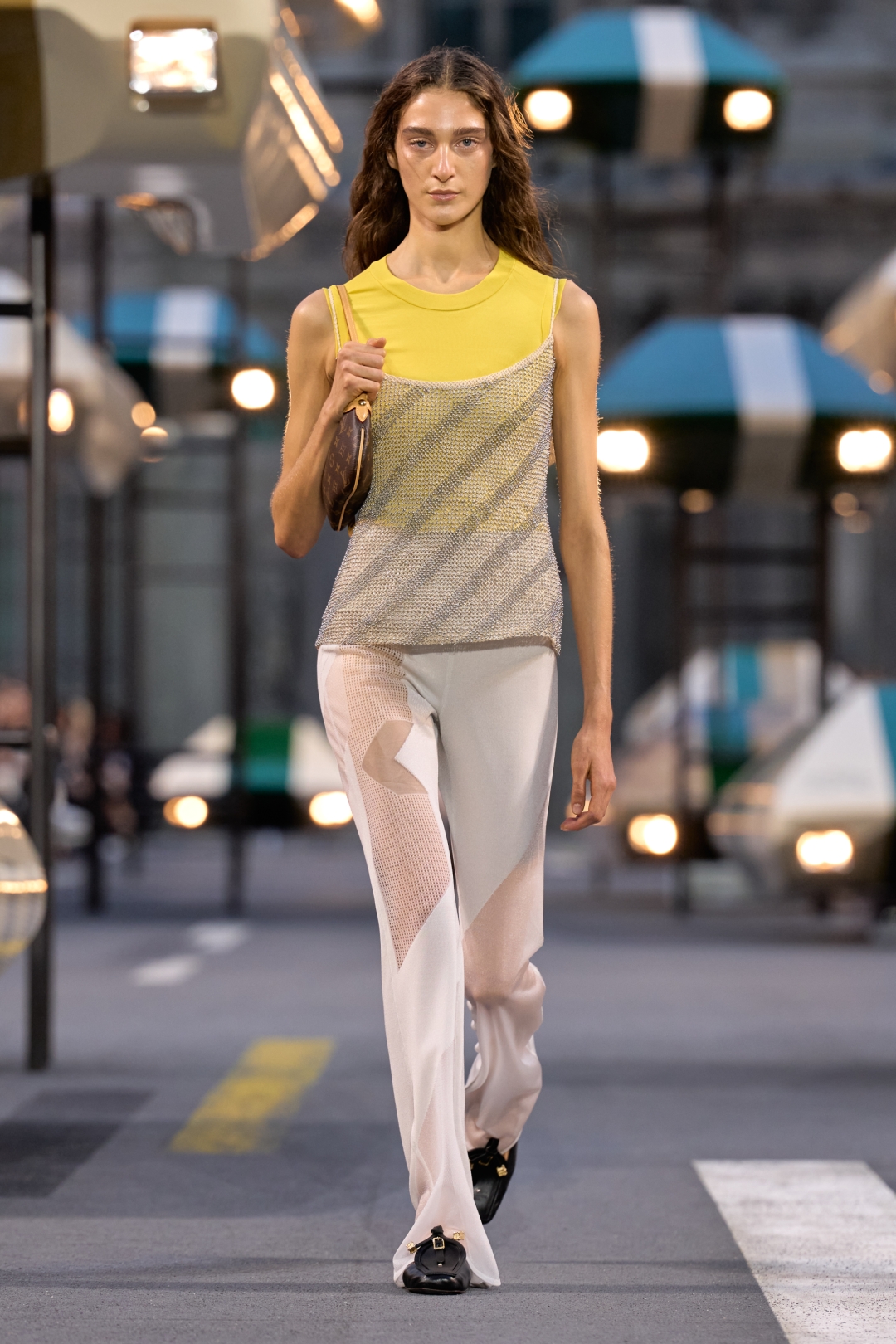 Louis Vuitton 2027 İlkbahar/Yaz