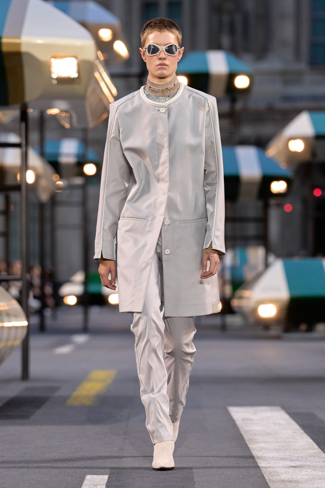 Louis Vuitton 2027 İlkbahar/Yaz