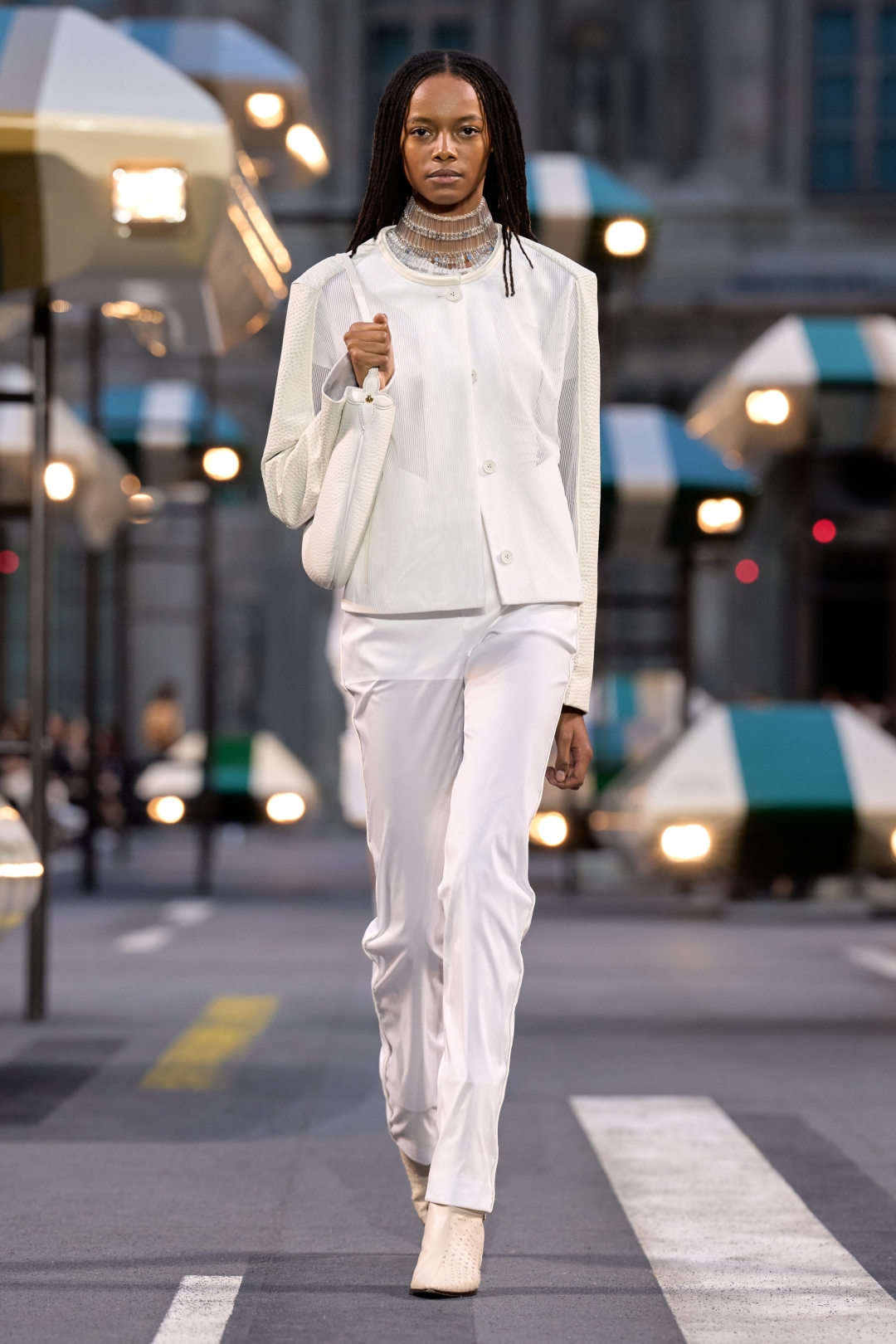Louis Vuitton 2027 İlkbahar/Yaz