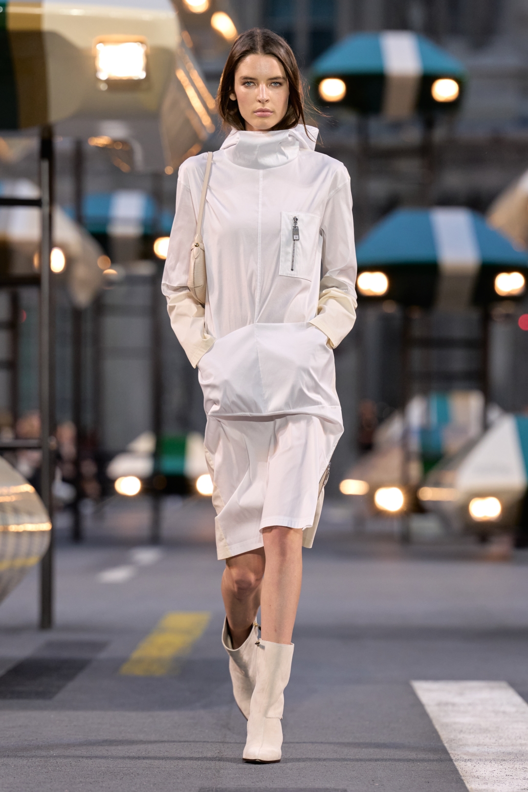 Louis Vuitton 2027 İlkbahar/Yaz