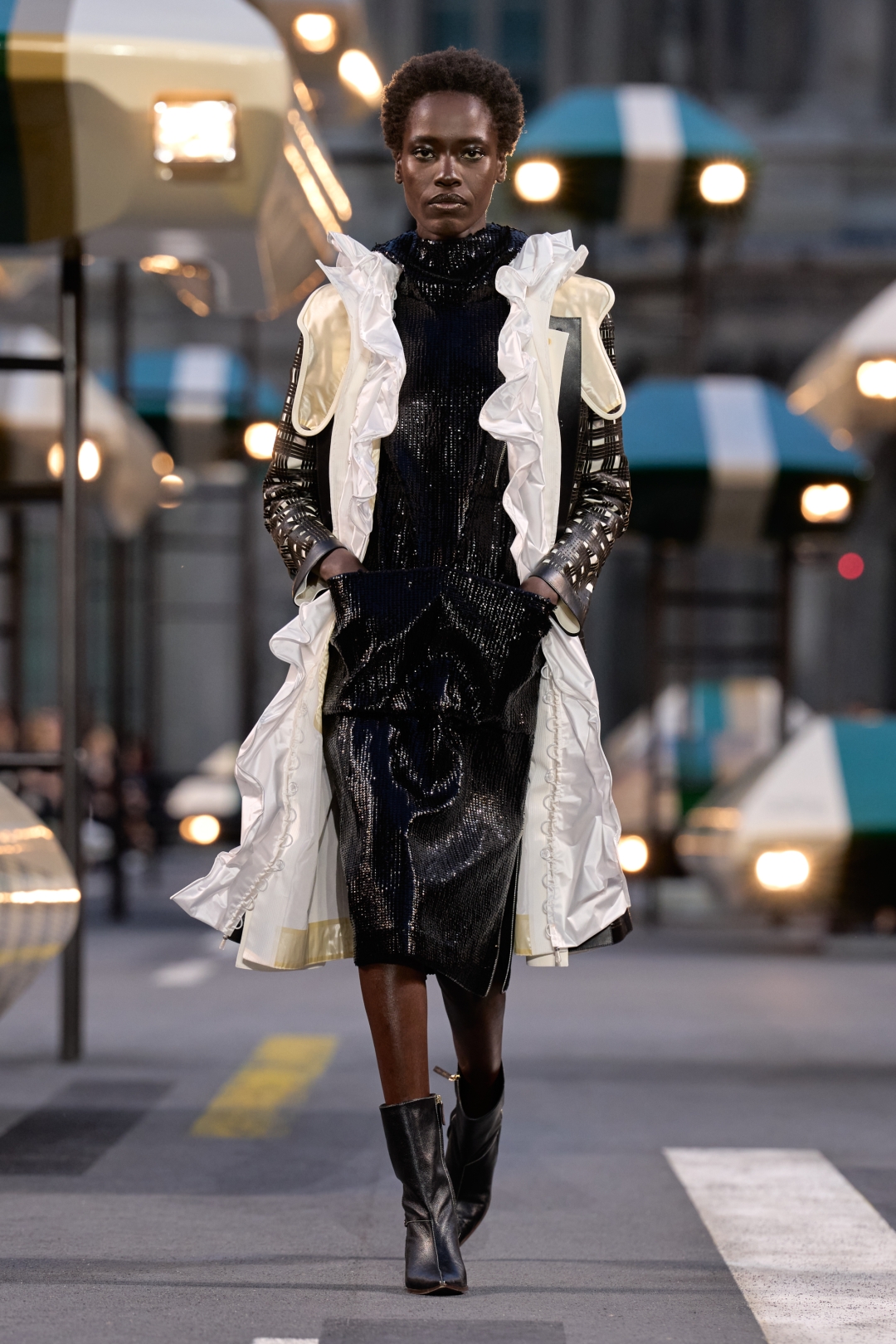 Louis Vuitton 2027 İlkbahar/Yaz