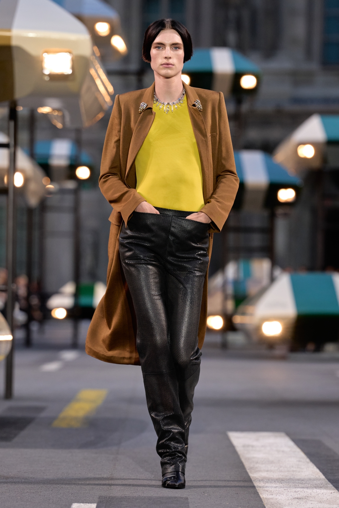 Louis Vuitton 2027 İlkbahar/Yaz