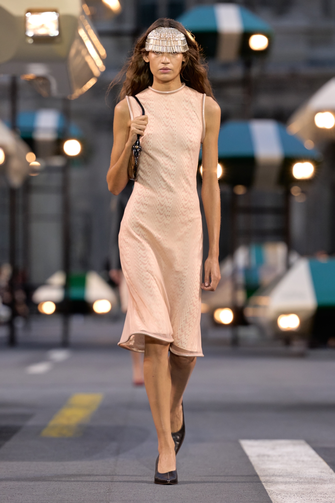 Louis Vuitton 2027 İlkbahar/Yaz